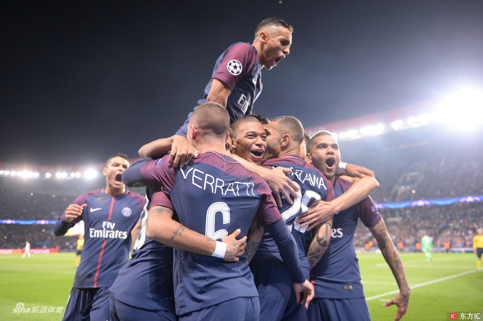 乐鱼官网-赛后德国杯焦点战，皇家社会完成体检，赛场秩序良好，更衣室氛围转暖的简单介绍-乐鱼官网